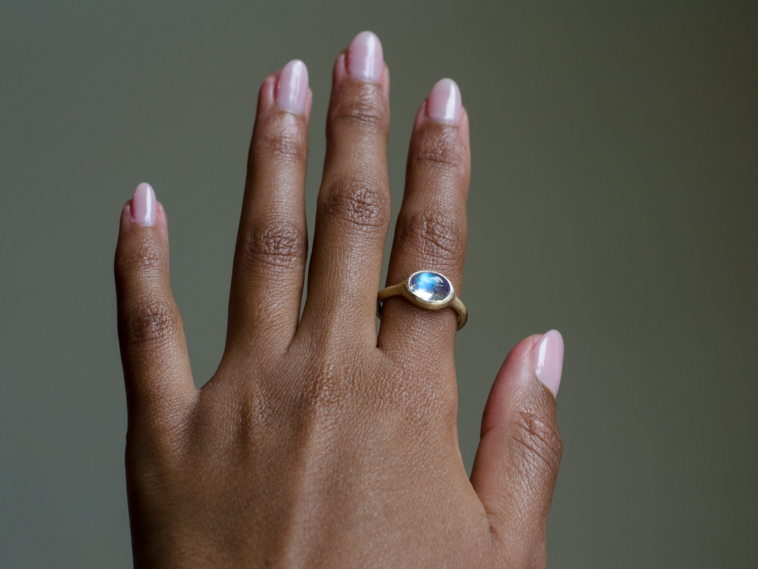 14k Matte Moonstone Ring
