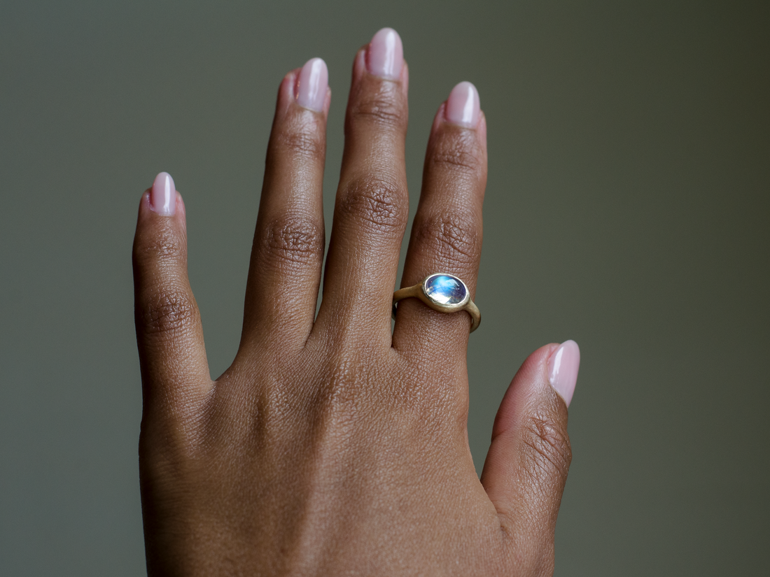 14k Matte Moonstone Ring