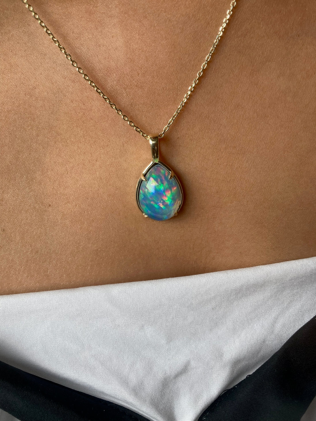 The Azul Mini - 14k Opal Pendant