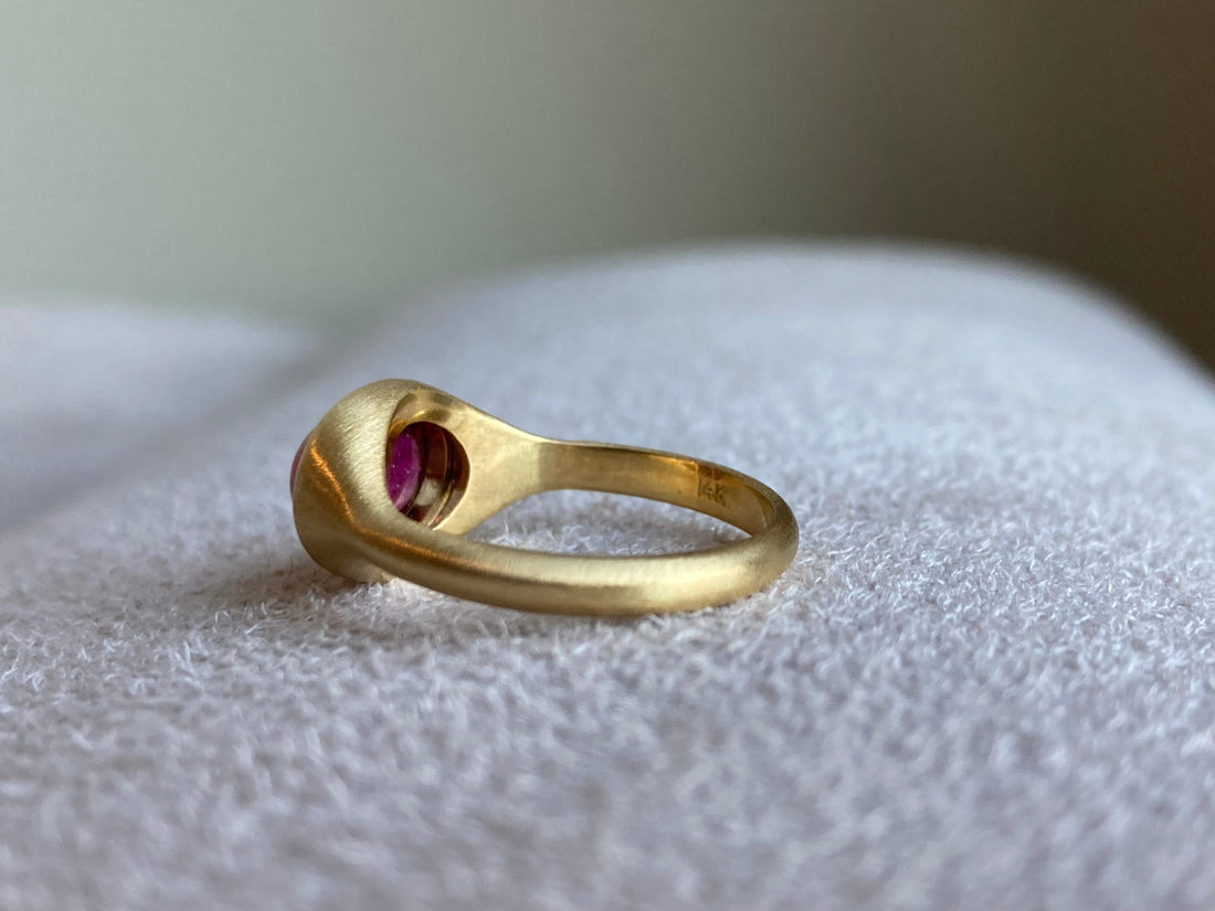 Glacè - 14k Rubellite Grand Signet Ring