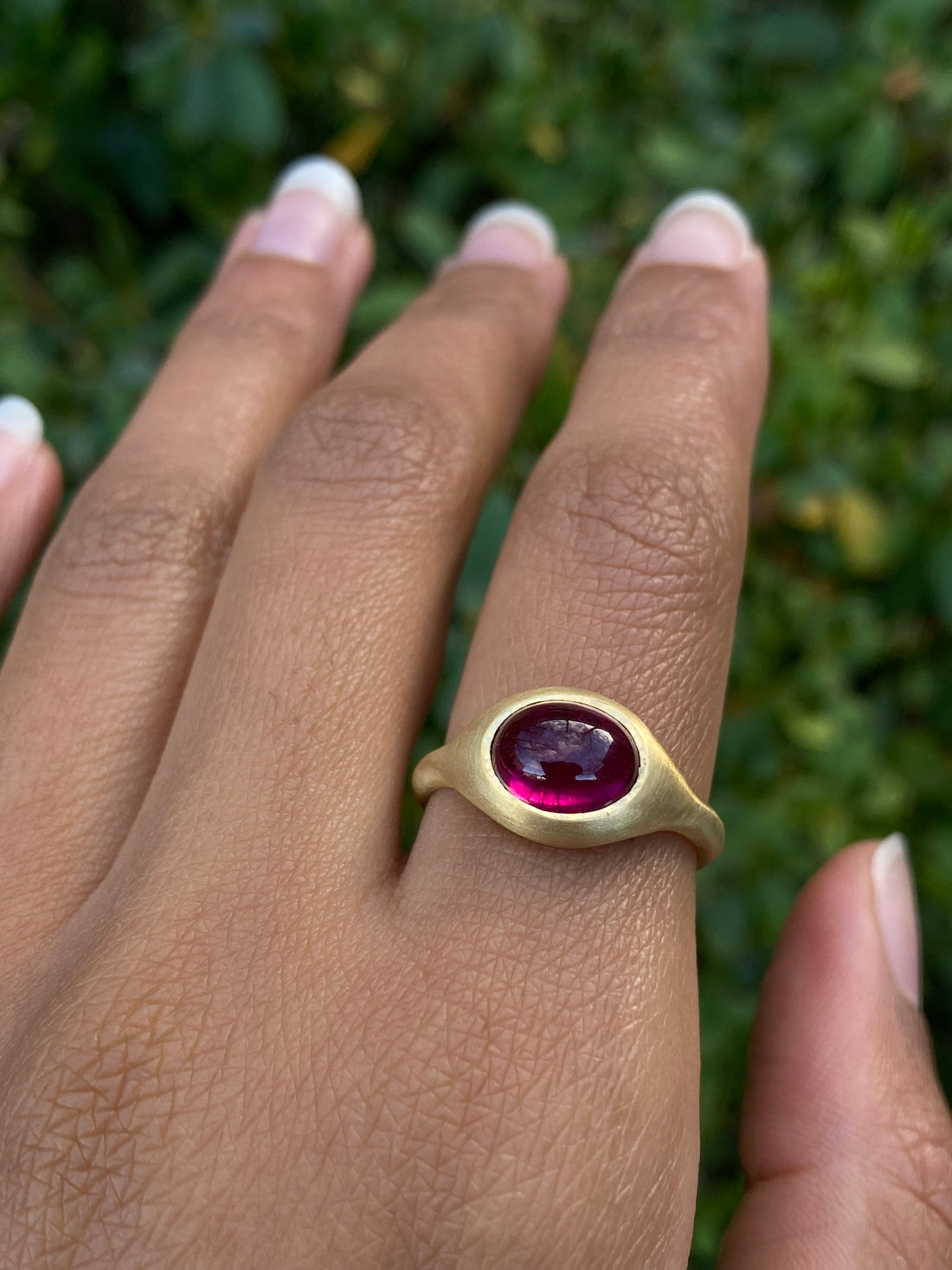 Glacè - 14k Rubellite Grand Signet Ring