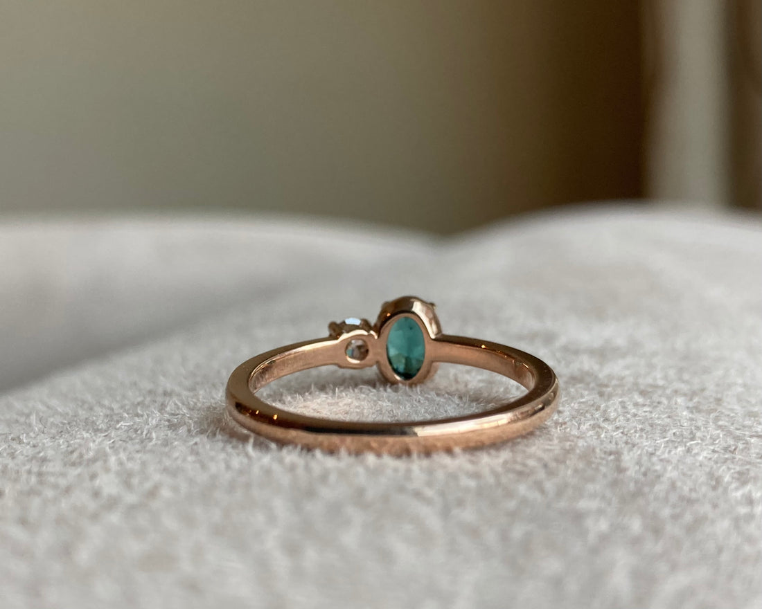 18k Indicolite Tourmaline and Diamond Ring