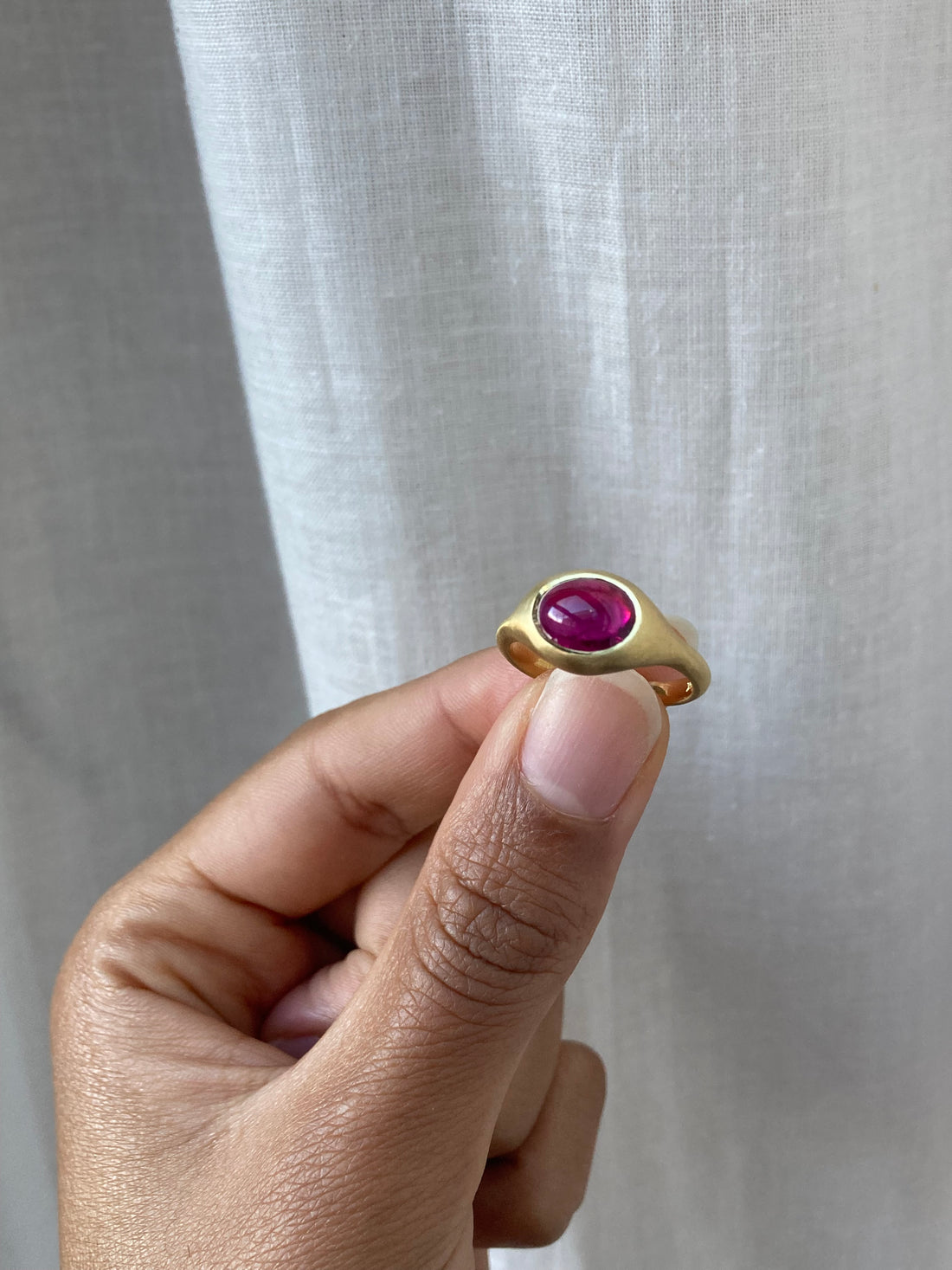 Glacè - 14k Rubellite Grand Signet Ring