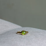 Glacé - 14k Peridot Signet Ring