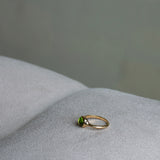 Glacé - 14k Peridot Signet Ring