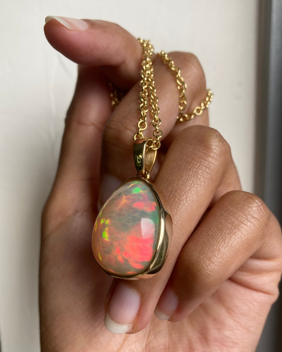 14k Honeycomb Opal Pendant