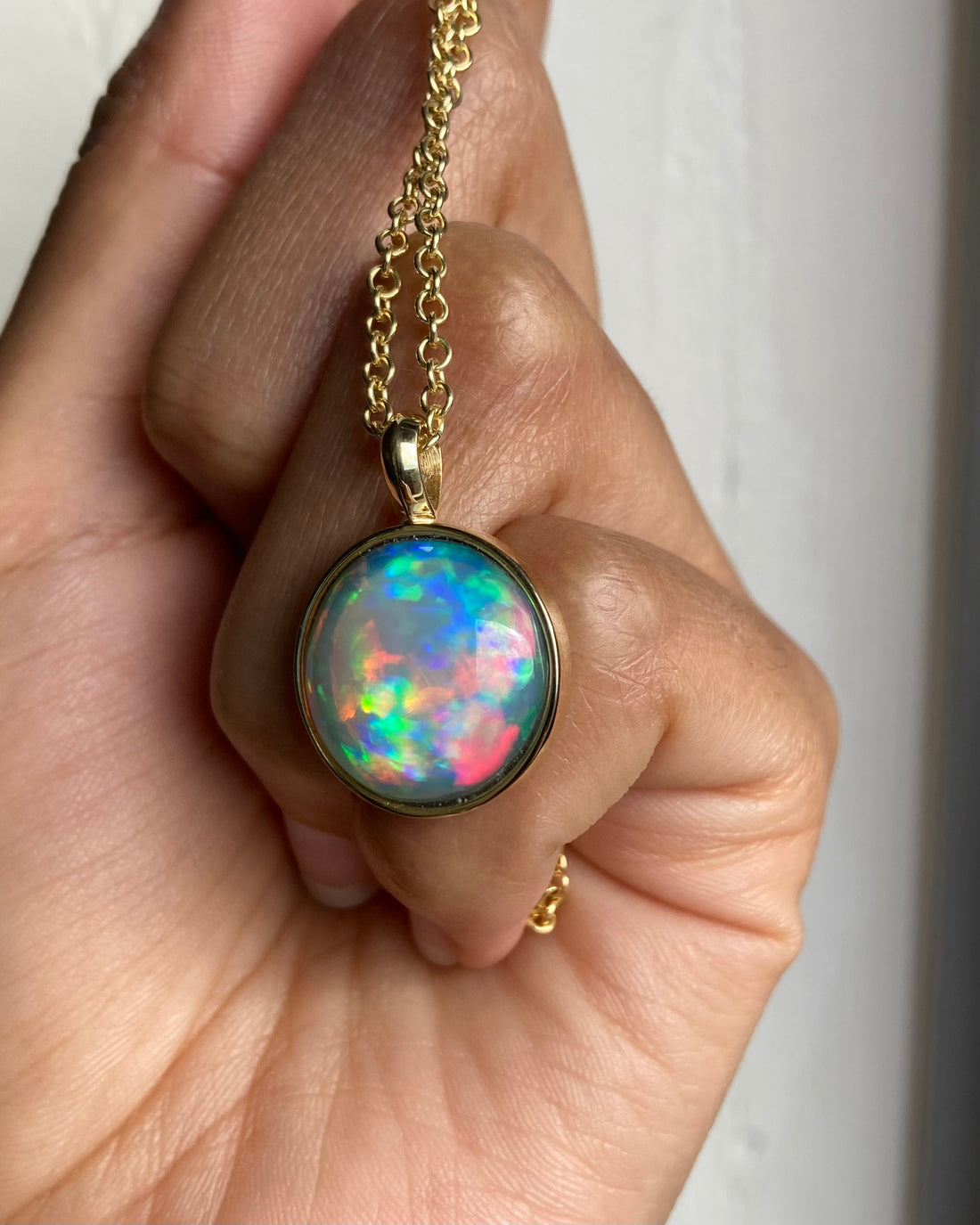 14k Crystal Opal Pendant