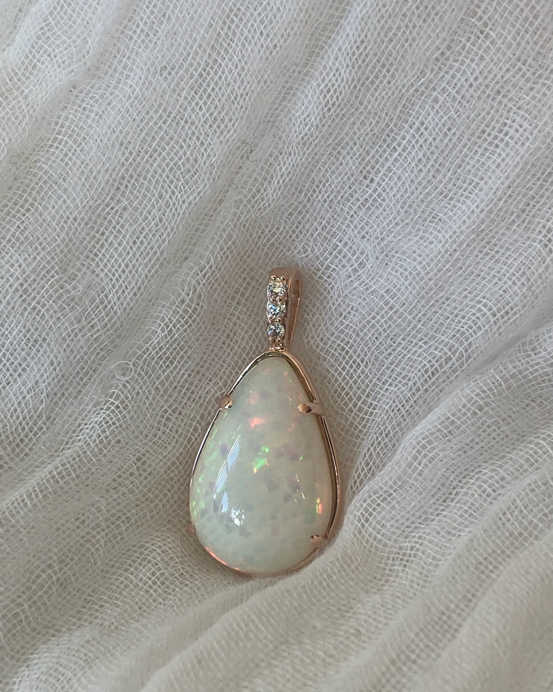 Prisma - 18k Rose Gold Opal and Diamond Pendant