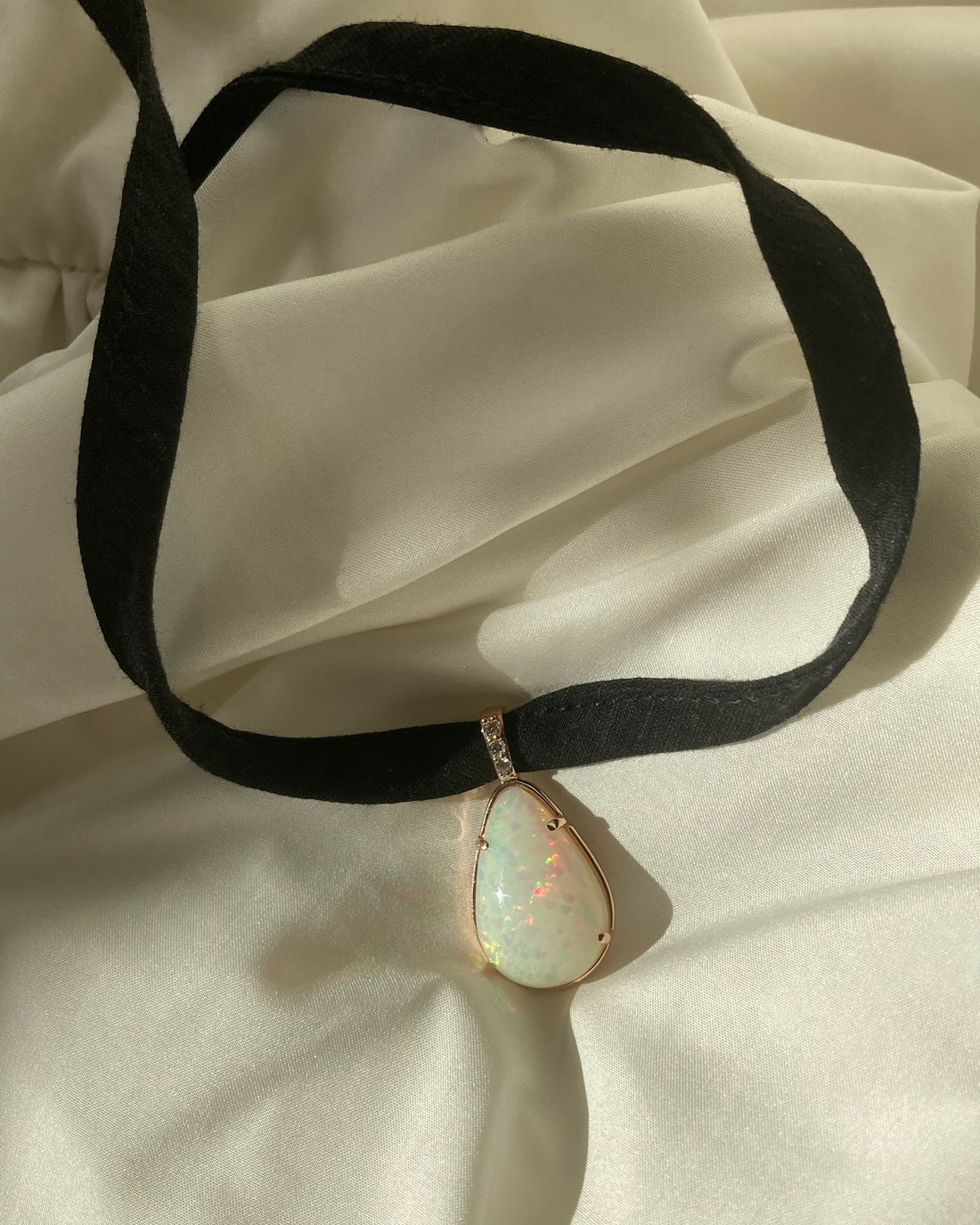 Prisma - 18k Rose Gold Opal and Diamond Pendant