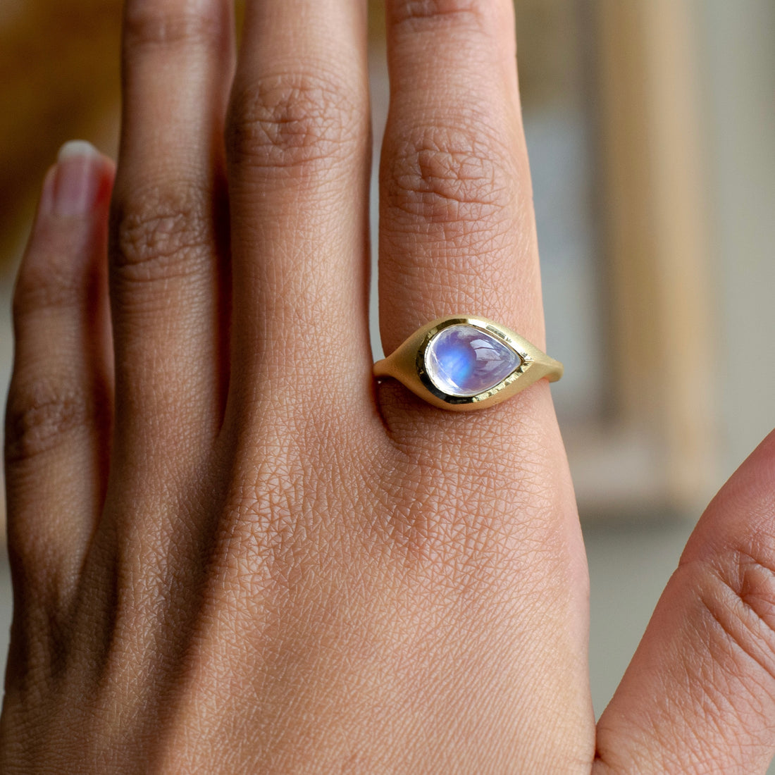 18k Grand Signet Moonstone Ring