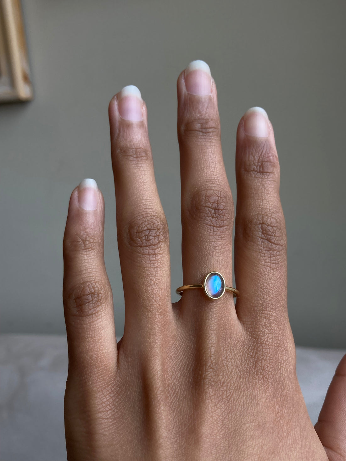 14k Oval Moonstone Ring